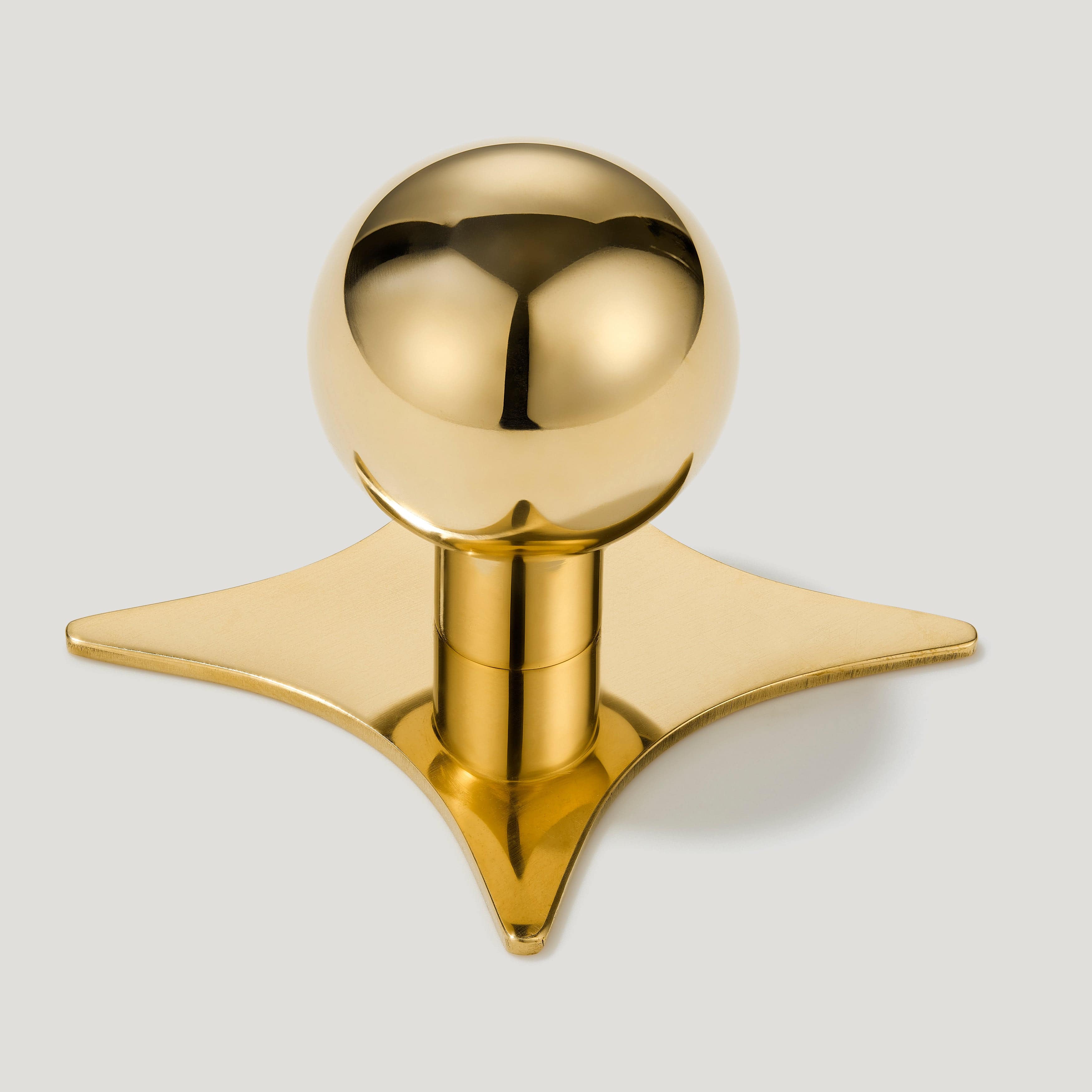 ADA Star Knob Backplate - Unlacquered Brass - Image 2