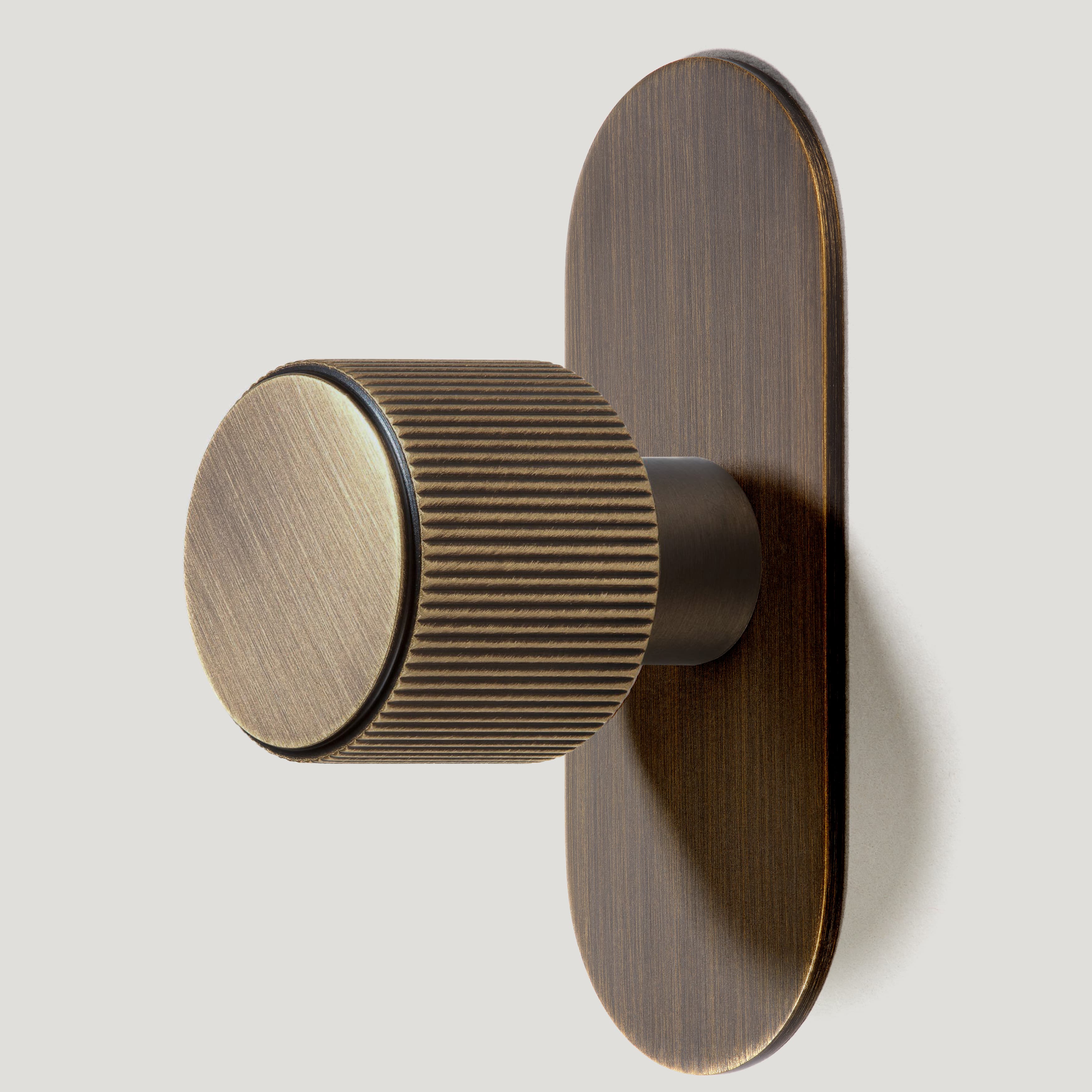 BECKER Grooved Button Wall Hook - Antique Brass - Image 3