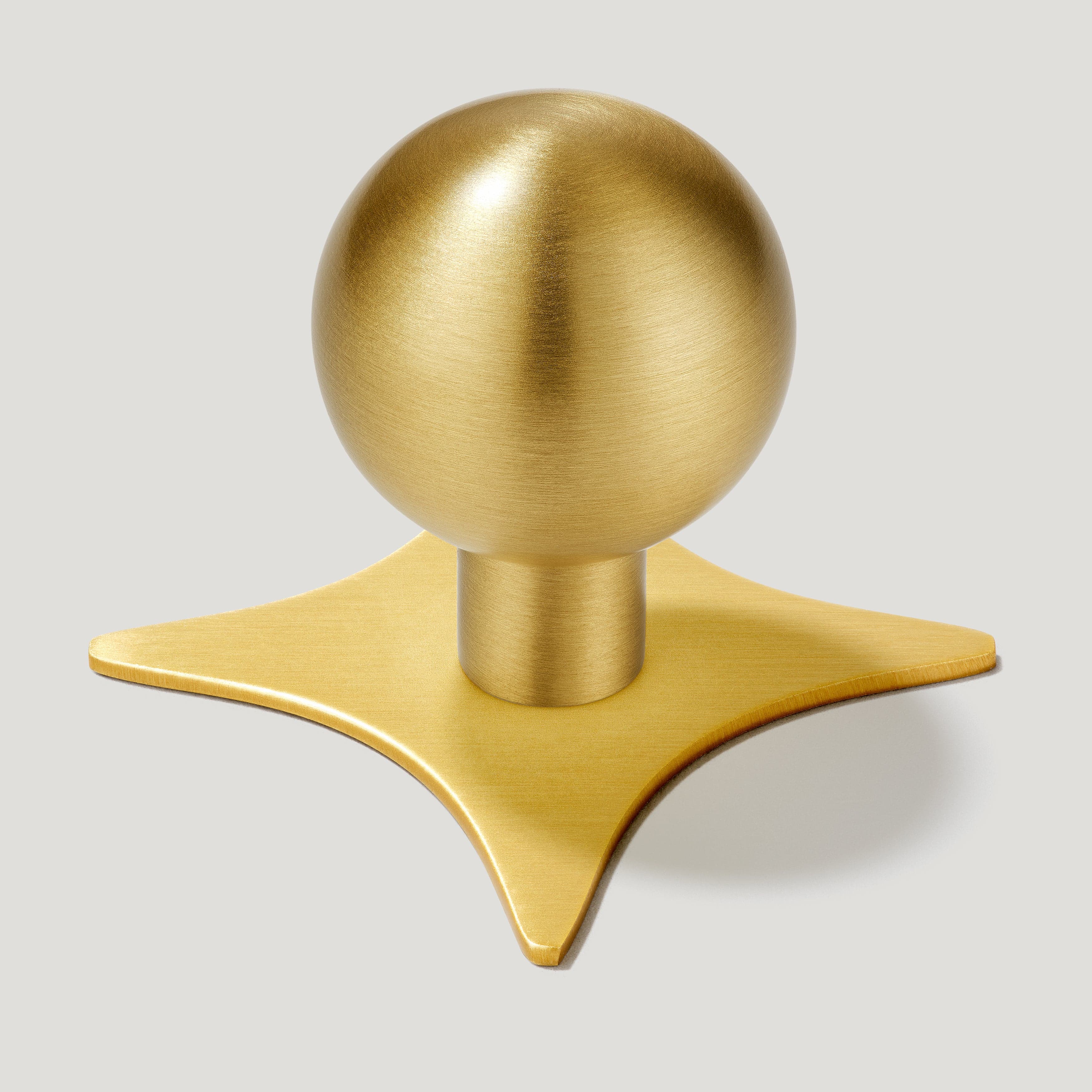BOBBIN Ball Cabinet Knob - Brass - Image 9