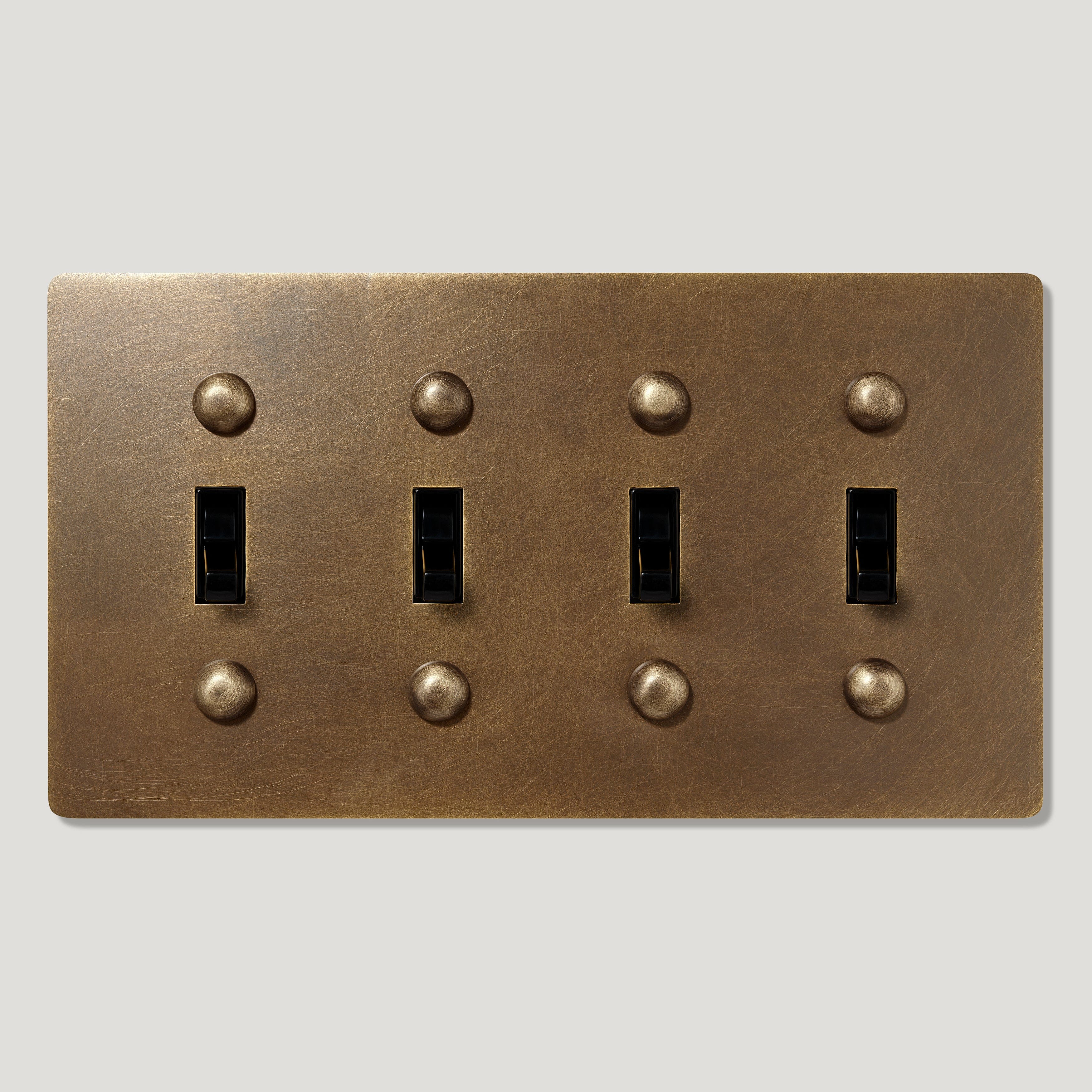 JASPER 4G Toggle Light Switch - Antique Brass