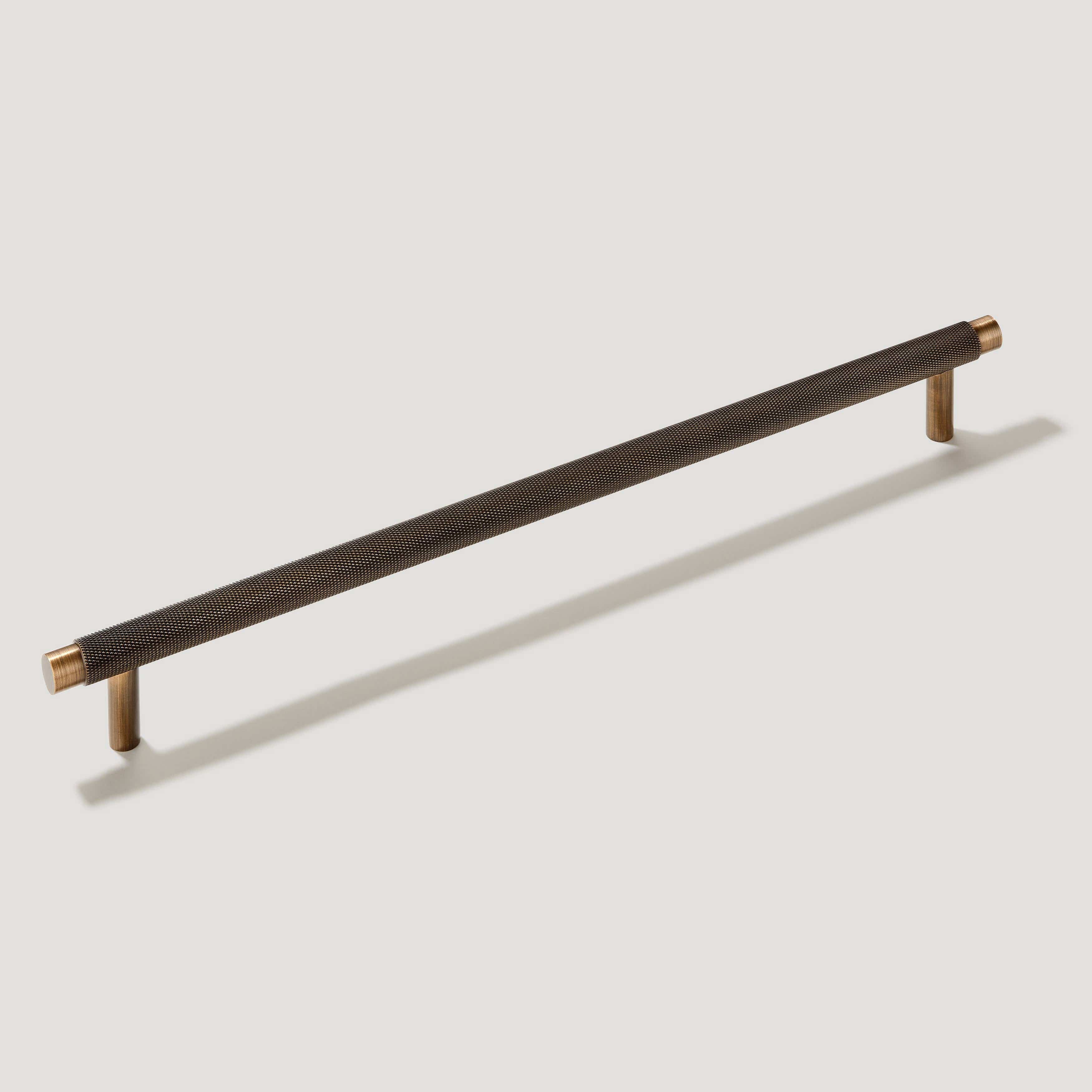KEPLER Knurled Appliance Pull - Antique Brass - Image 5