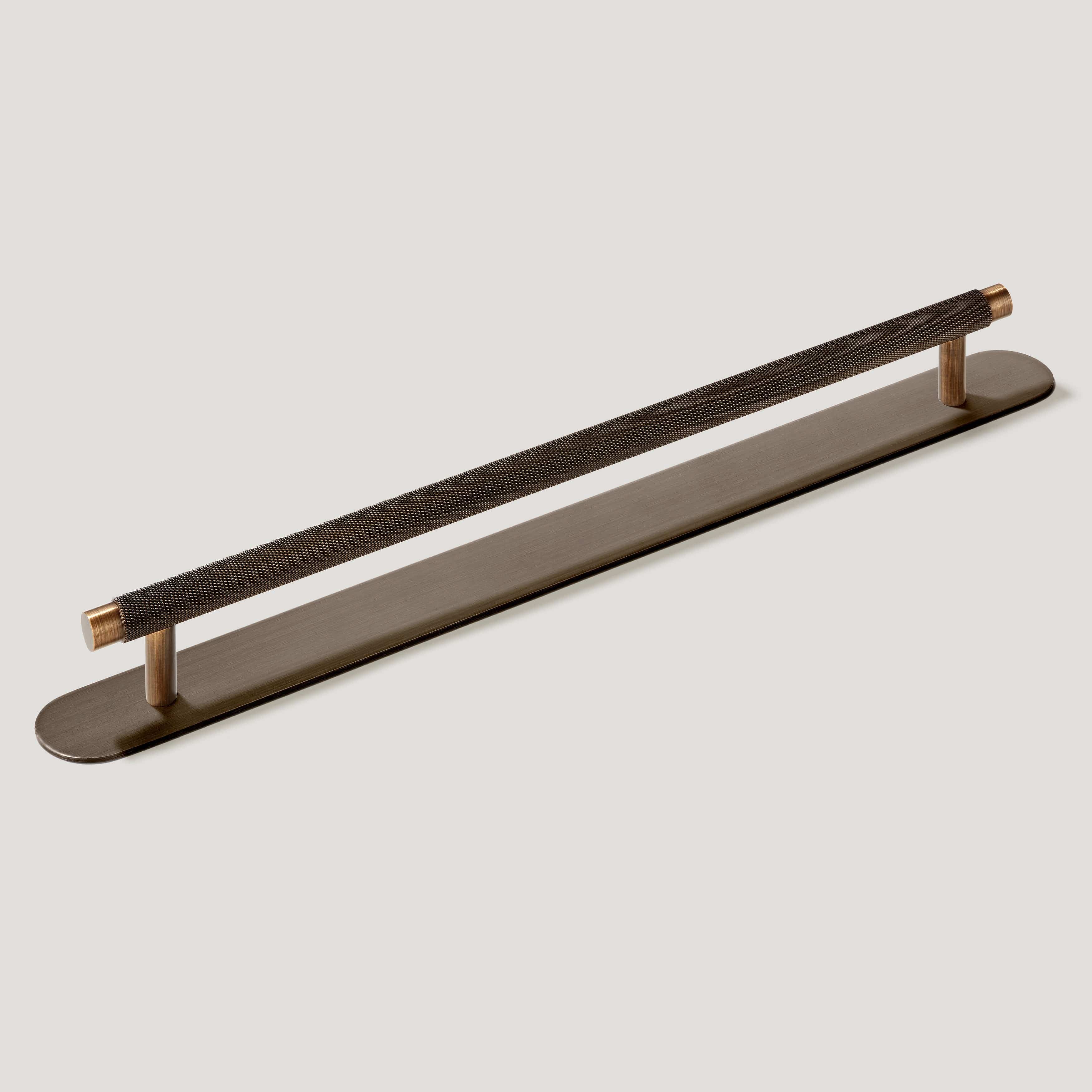 KEPLER Knurled Appliance Pull - Antique Brass - Image 9
