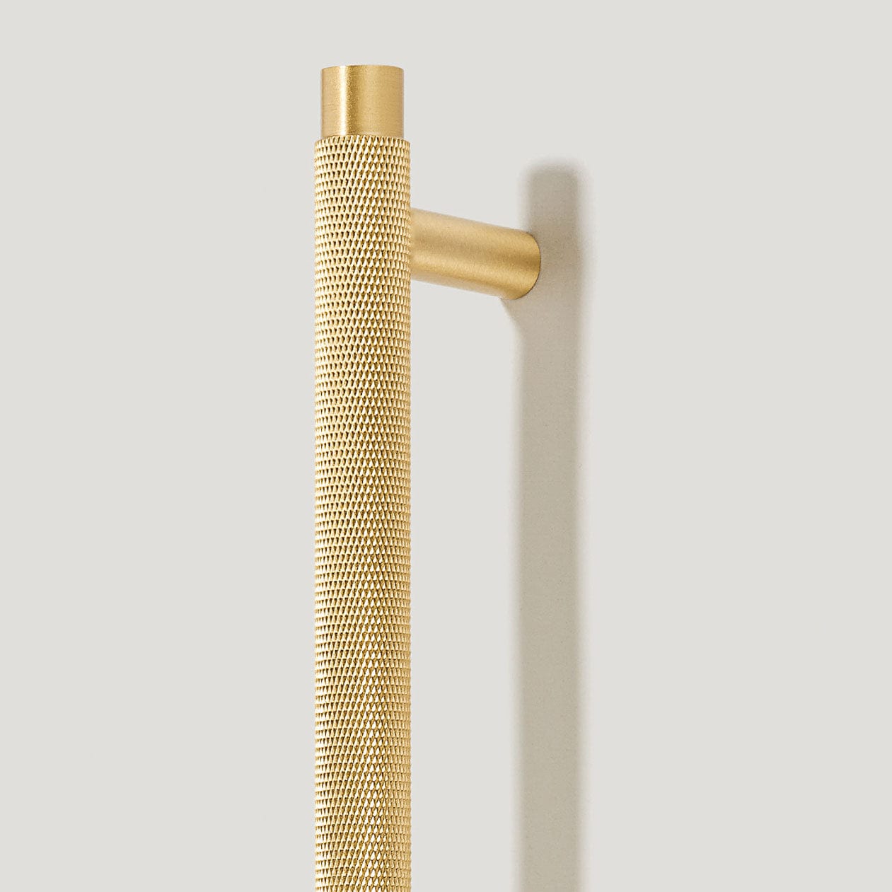 KEPLER Knurled Appliance Pull - Brass - Image 3