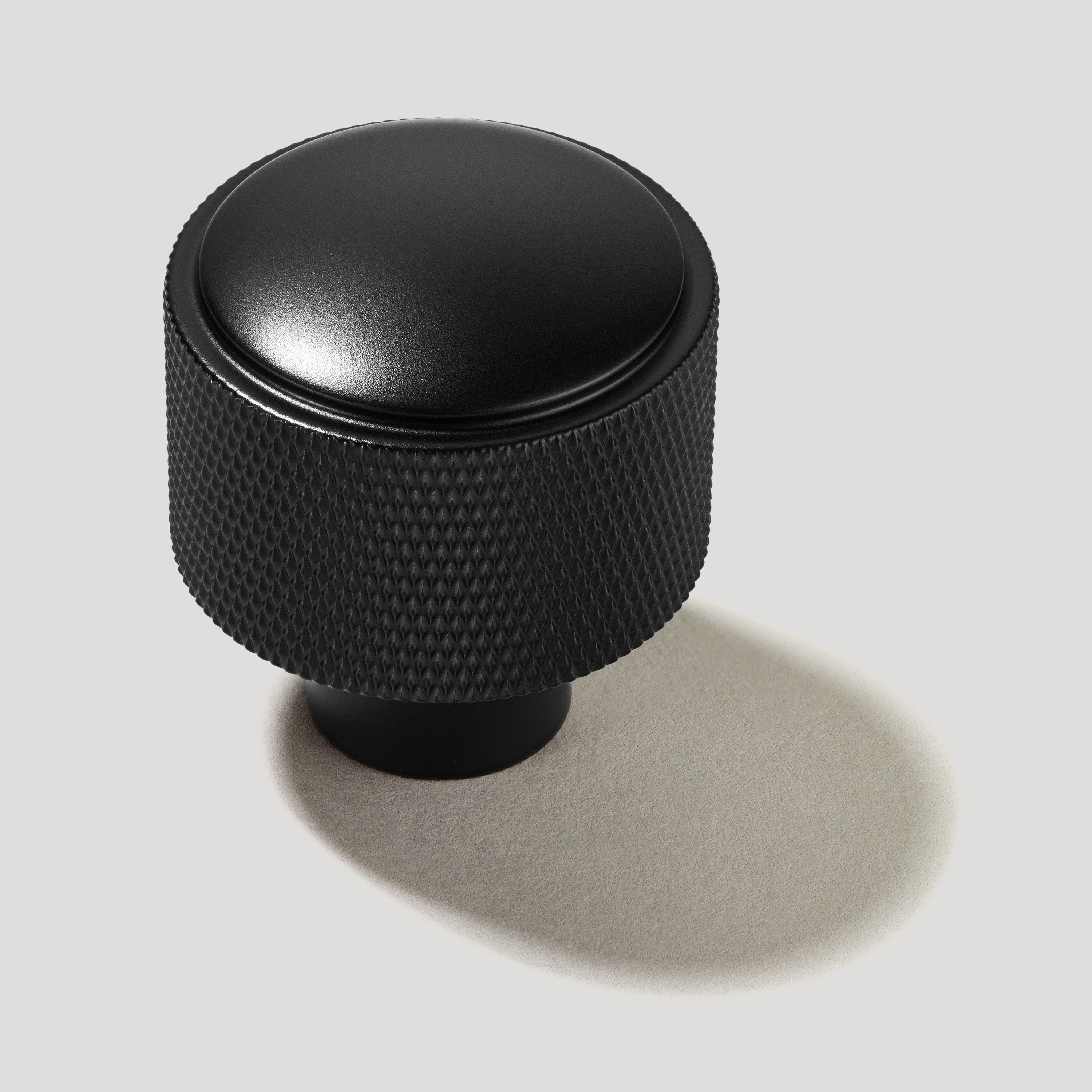 KEPLER Knurled Cabinet Knob - Black - Image 3