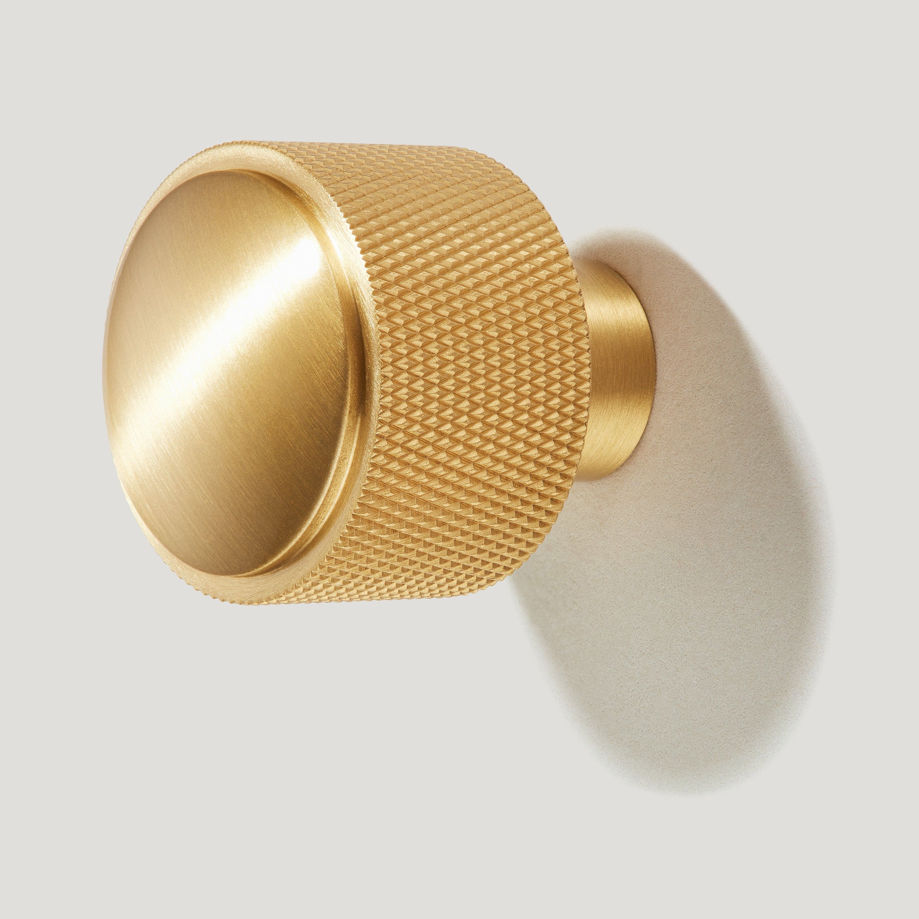 KEPLER Knurled Button Wall Hook - Brass