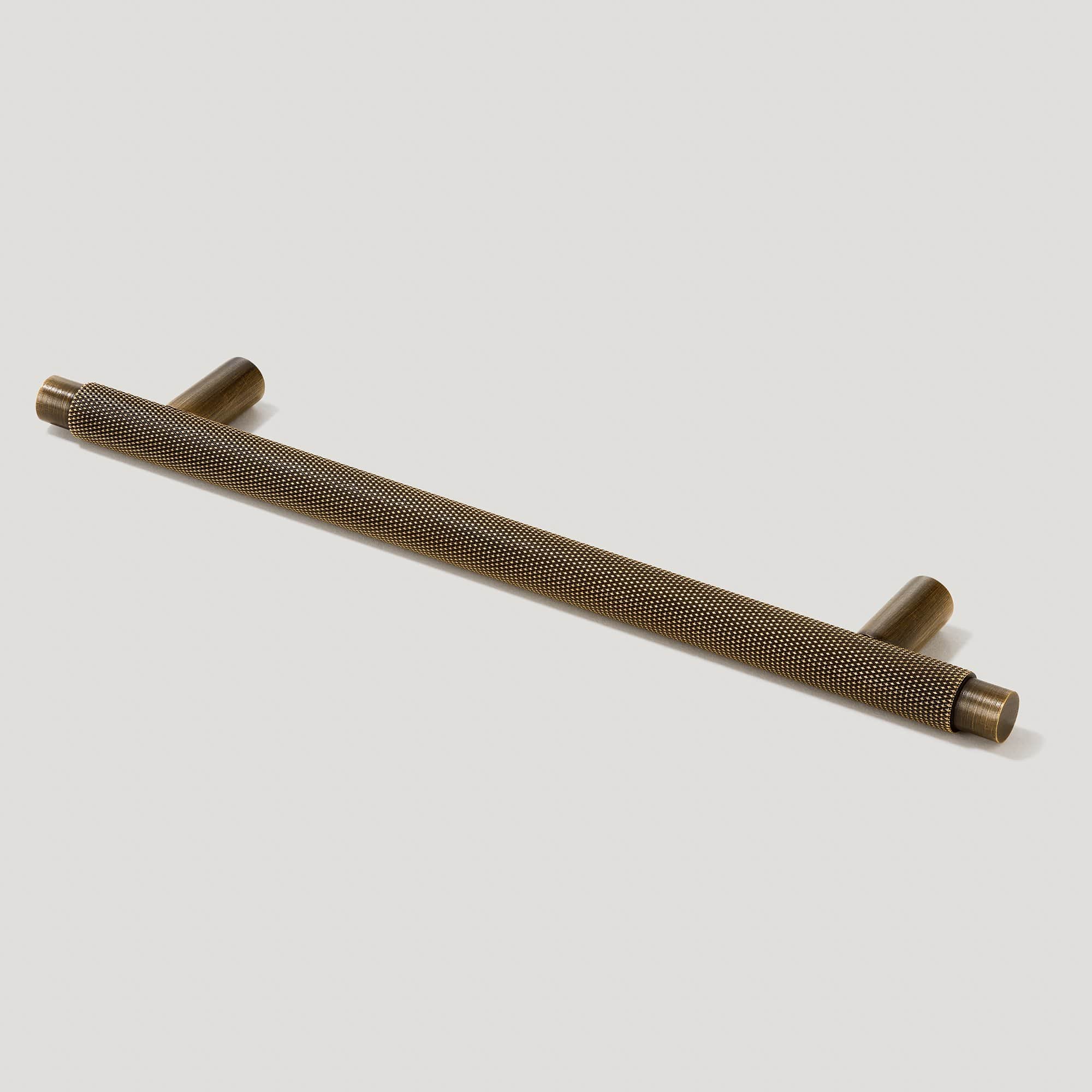 KEPLER Knurled Pull - Antique Brass - Image 3