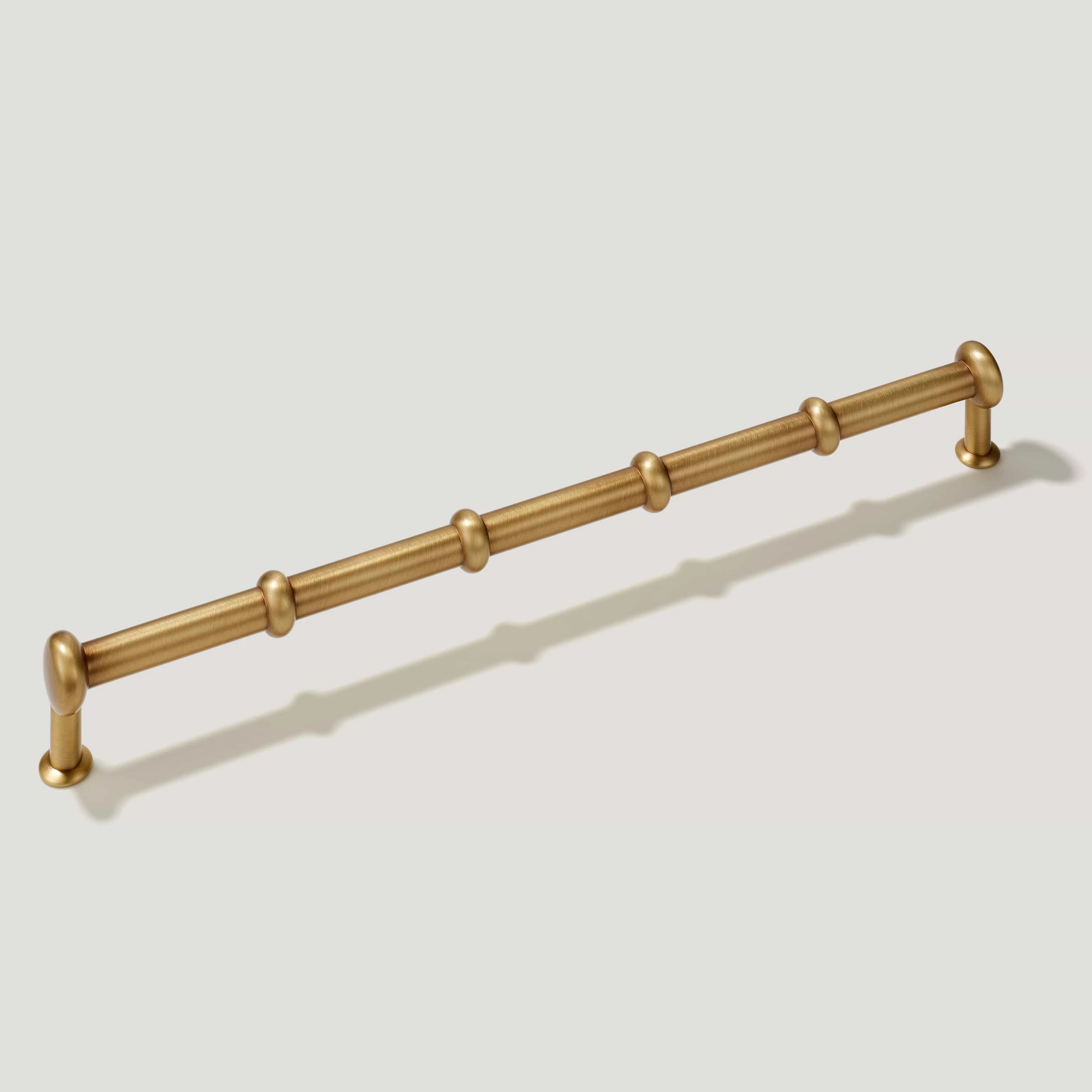 PEYTON Appliance Pull - Heirloom Brass - Image 3