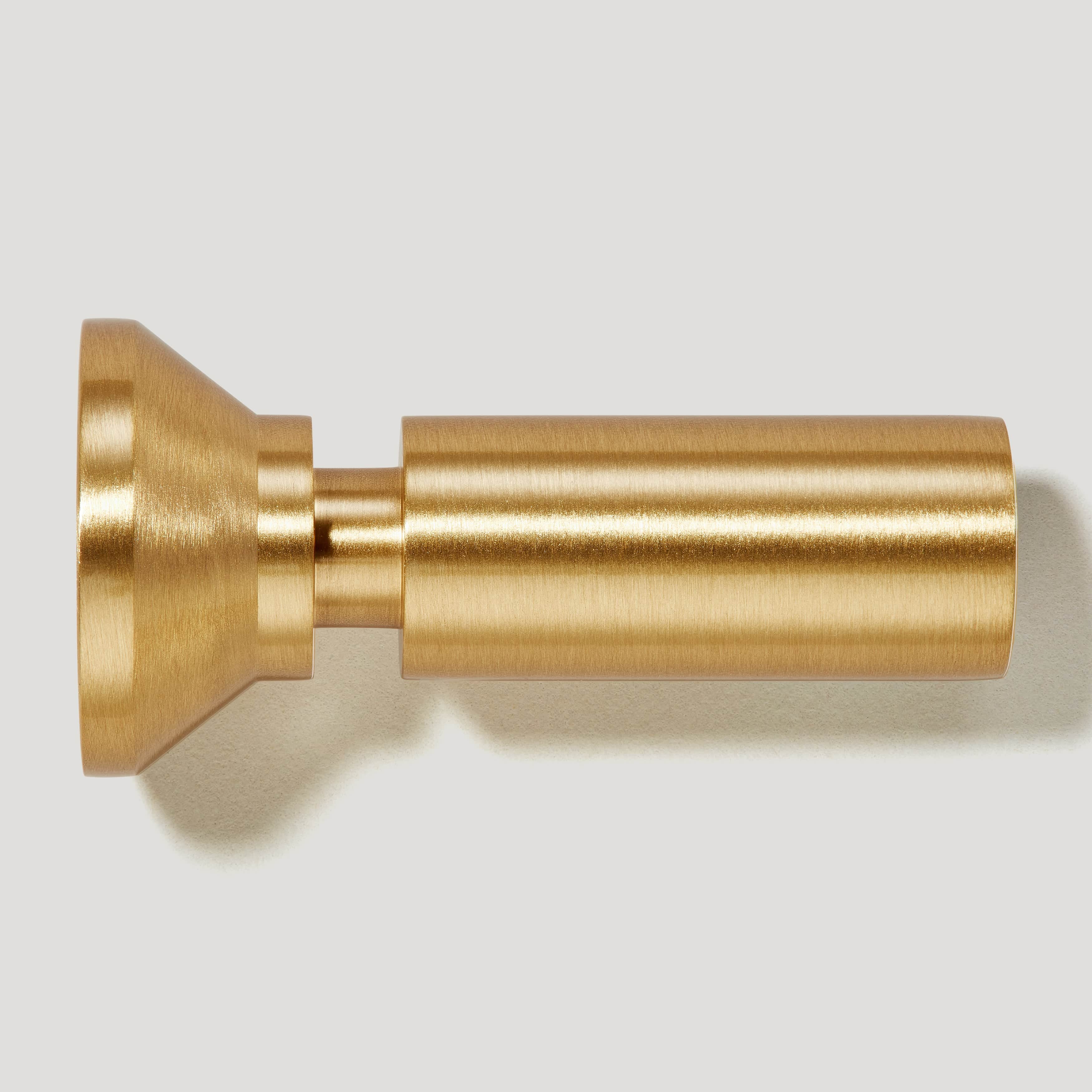 PULLMAN Circular Wall Hook - Brass - Image 3