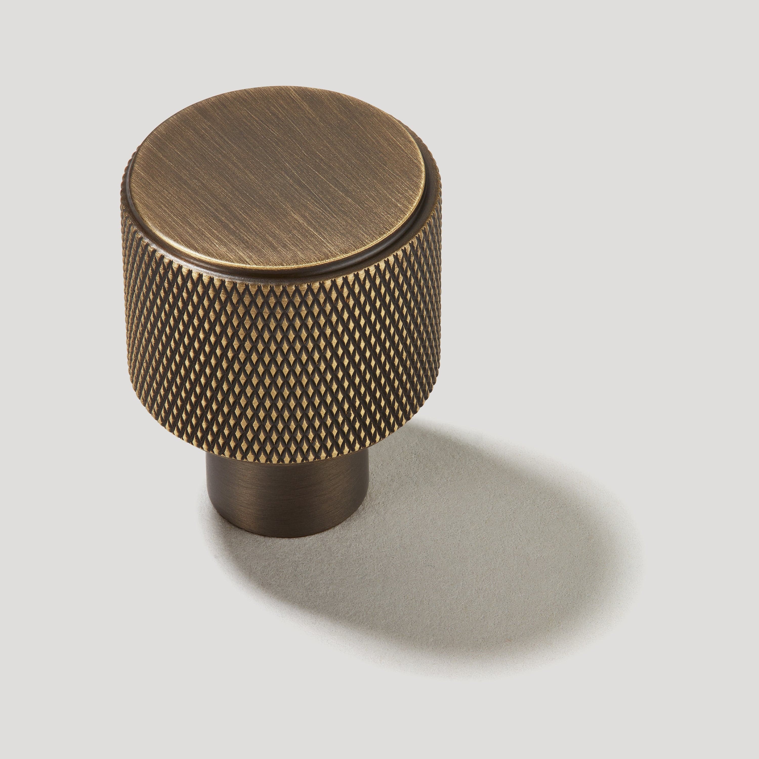 REVILL Knurled Cabinet Knob - Antique Brass - Image 3