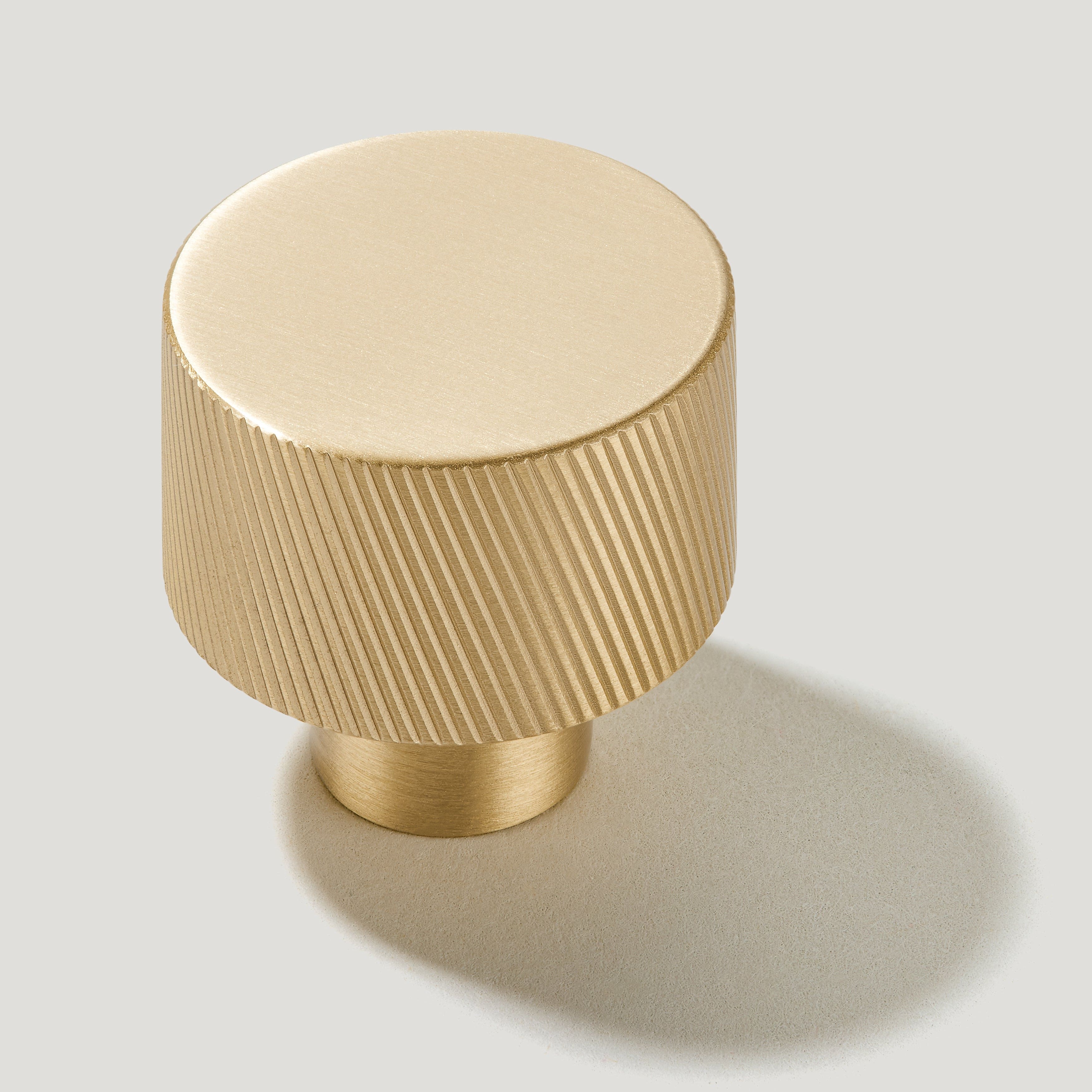 SWIFT Swirled Cabinet Knob - Brass - Image 3